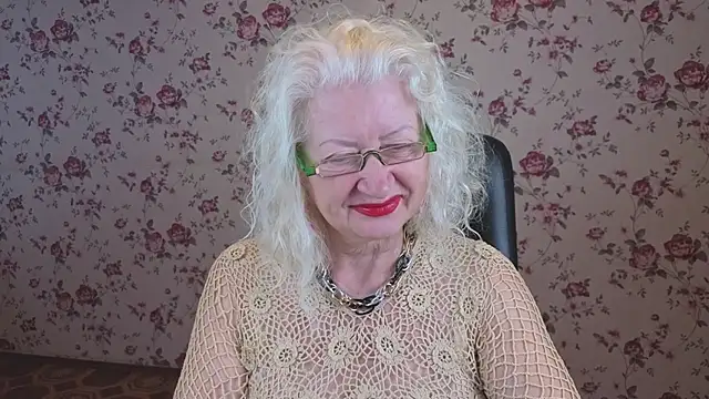 Maya Mayflower online show from September 2025 04:18:02 AM