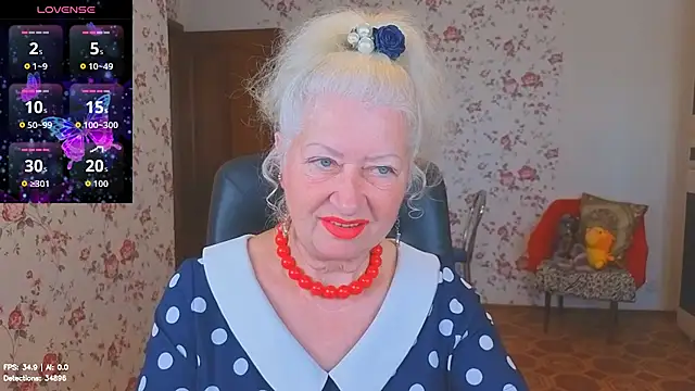 Snapshot of Maya_Mayflower chatting on June 2026 03:17:02 AM Maya Mayflower online show from June 2026 03:17:02 AM