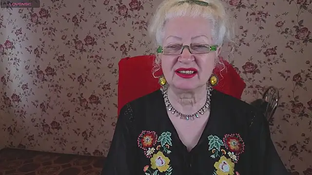 Maya Mayflower online show from April 2026 03:42:02 AM