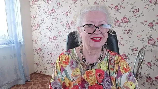 Maya Mayflower online show from September 2025 03:55:01 AM