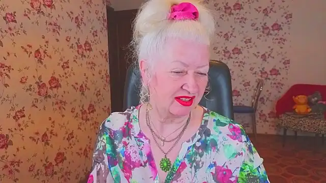 Maya Mayflower online show from May 2026 03:15:01 AM