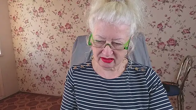 Maya Mayflower online show from October 2025 04:05:02 AM