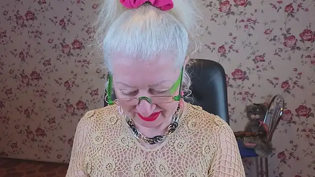 Maya Mayflower online show from April 2026 03:08:02 AM