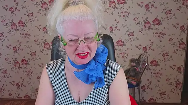 Maya Mayflower online show from April 2026 03:18:02 AM