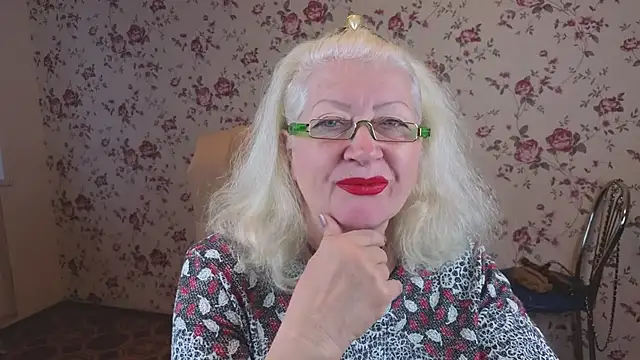 Maya Mayflower online show from October 2025 04:14:01 AM