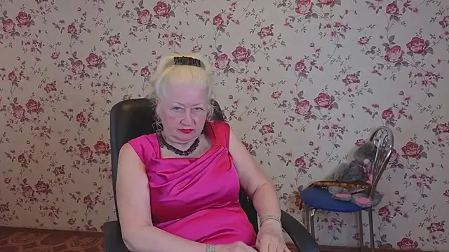 Maya Mayflower online show from April 2026 03:18:02 AM