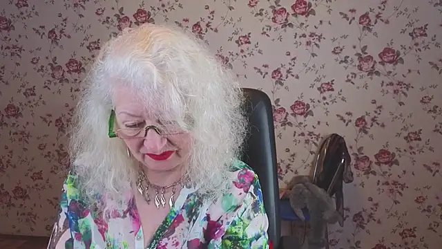 Maya Mayflower online show from February 2026 03:27:02 AM