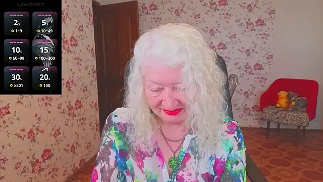 Maya Mayflower online show from May 2026 03:06:02 AM