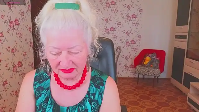 Maya Mayflower online show from May 2026 03:46:01 AM