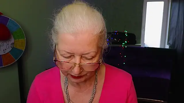 Maya Mayflower online show from March 2025 12:34:02 PM