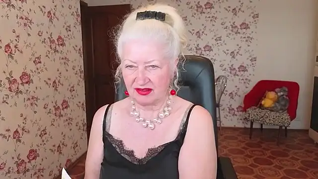 Maya Mayflower online show from May 2026 02:59:01 AM