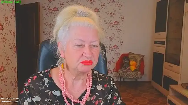 Snapshot of Maya_Mayflower chatting on June 2026 03:35:02 AM Maya Mayflower online show from June 2026 03:35:02 AM