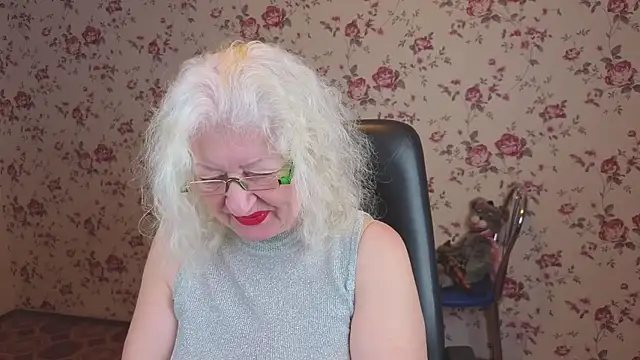 Maya Mayflower online show from January 2026 02:48:02 AM