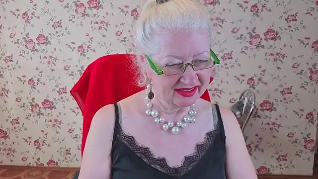 Maya Mayflower online show from April 2026 03:42:01 AM