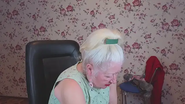 Maya Mayflower online show from February 2026 03:08:01 AM