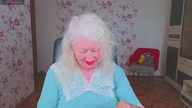 Maya Mayflower online show from May 2026 03:34:01 AM