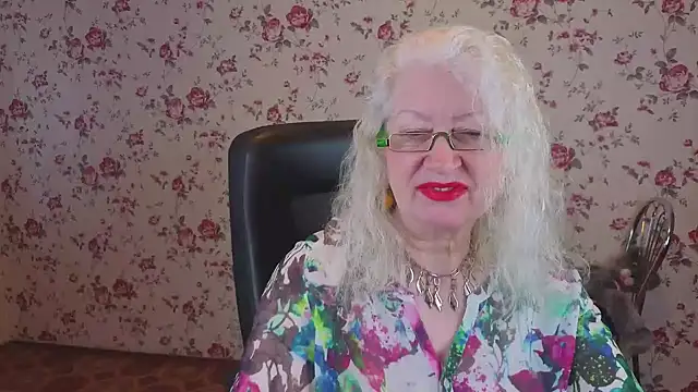 Maya Mayflower online show from April 2026 03:21:01 AM