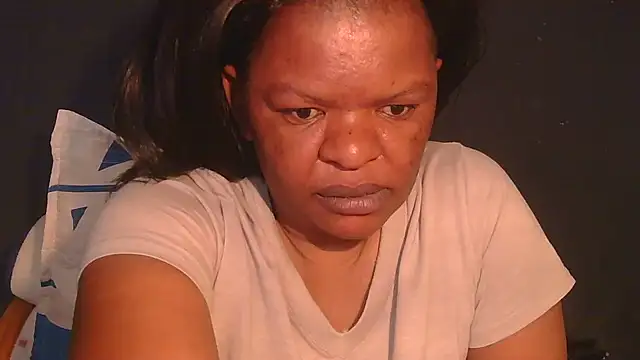 Snapshot of ebony_rose11 chatting on July 2026 08:10:01 AM ebony rose11 online show from July 2026 08:10:01 AM
