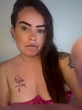 Sophie 23XX online show from December 2025 02:21:02 PM