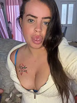 Snapshot of Sophie_23XX chatting on October 2025 11:00:01 AM Sophie 23XX online show from October 2025 11:00:01 AM