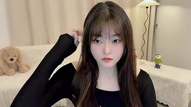 Snapshot of Cartier-176 chatting on March 2025 05:07:02 PM Cartier-176 online show from March 2025 05:07:02 PM