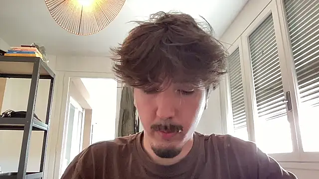 Snapshot of Pierroponey chatting on June 2026 11:11:02 AM Pierroponey online show from June 2026 11:11:02 AM