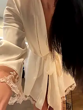 Snapshot of Vanessao1 chatting on November 2025 07:57:02 AM Vanessao1 online show from November 2025 07:57:02 AM