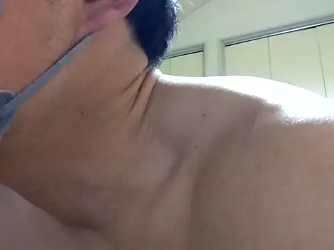 Snapshot of taaaaaa- chatting on February 2026 01:02:01 PM taaaaaa- online show from February 2026 01:02:01 PM