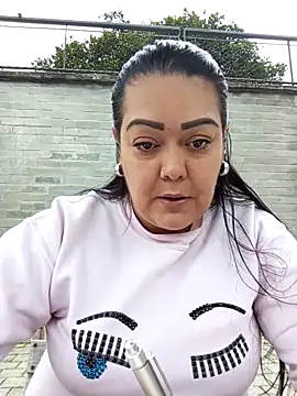 violeta delavega1 online show from November 2025 07:18:02 PM