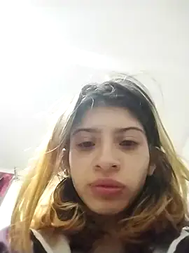 KratosAfroditacs online show from December 2025 04:26:02 AM