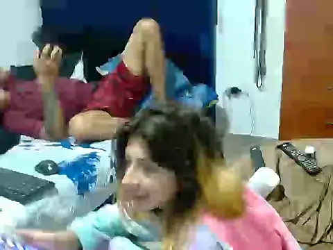 KratosAfroditacs online show from January 2026 03:49:02 PM