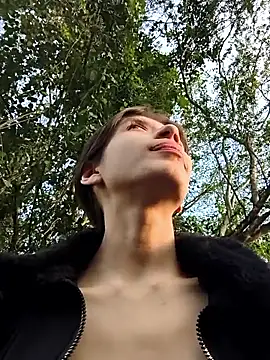 KratosAfroditacs online show from April 2026 10:38:02 PM