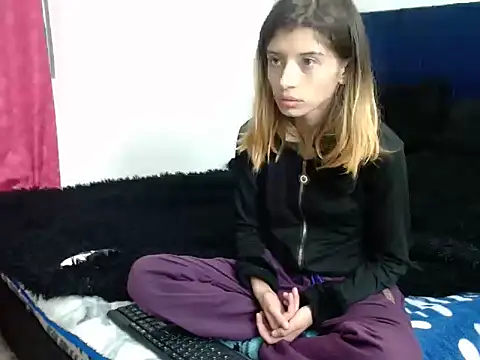 KratosAfroditacs online show from February 2026 09:44:01 PM