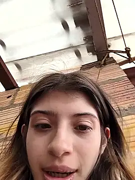 KratosAfroditacs online show from May 2026 07:21:02 PM