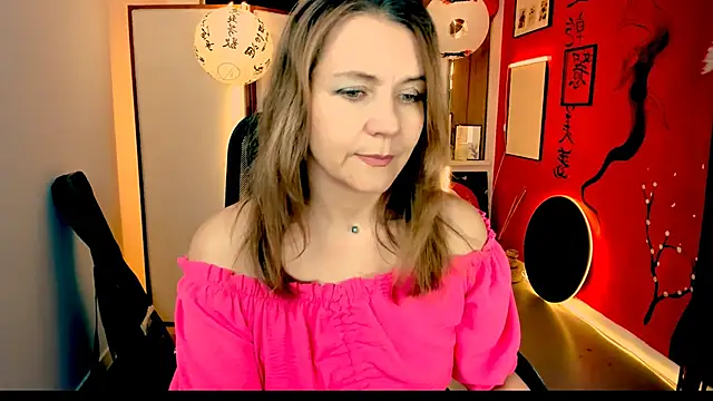 NicoleHitman online show from April 2026 01:07:01 PM