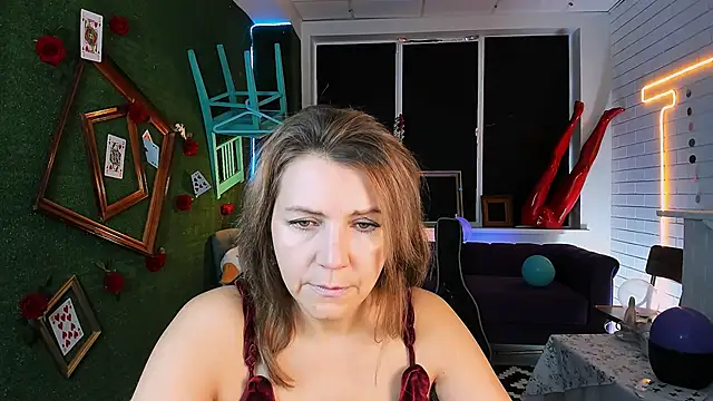 NicoleHitman online show from October 2025 09:33:01 AM
