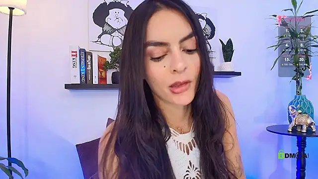 Snapshot of Abigail_cruz chatting on June 2026 10:09:01 PM Abigail cruz online show from June 2026 10:09:01 PM