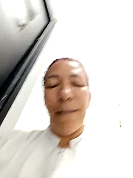 Antonela45 online show from December 2025 07:40:02 PM