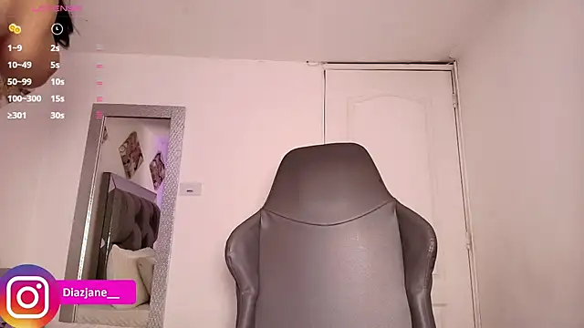 Janediazz online show from April 2026 09:05:02 PM