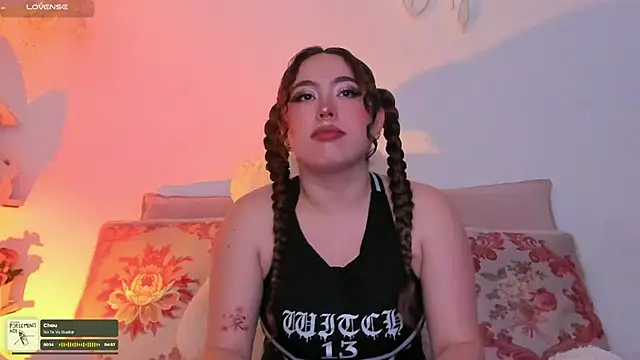 julieta cooper20 online show from October 2025 03:49:02 AM