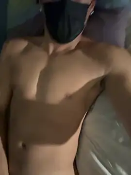 maxx777 online show from November 2025 05:02:01 PM