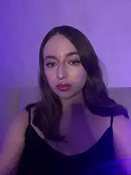 Snapshot of AlisaQSky chatting on October 2025 03:13:02 PM AlisaQSky online show from October 2025 03:13:02 PM