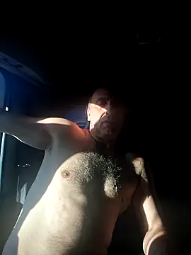 aleksis1313 online show from February 2026 07:33:02 AM