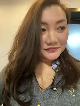 leili888 online show from March 2025 03:40:01 PM