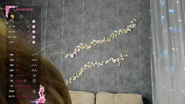 EvaTheHeart online show from December 2025 01:46:02 PM