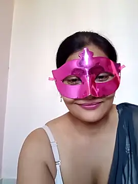 Ronak kaur online show from October 2025 04:57:01 AM
