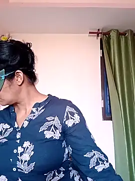 Ronak kaur online show from April 2026 03:51:02 AM