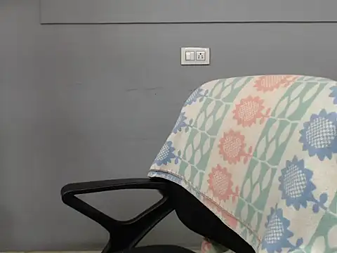 Surjeet Kaur online show from November 2025 04:35:02 AM