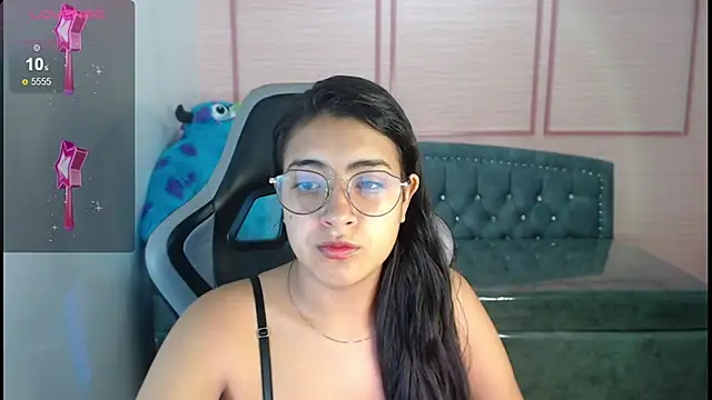 alexa romero t online show from October 2025 11:57:02 AM