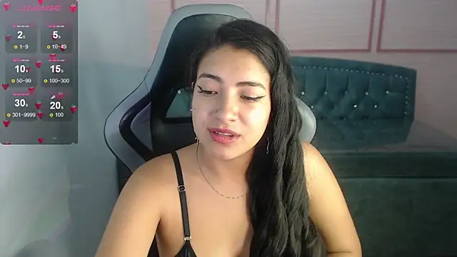 alexa romero t online show from October 2025 01:10:02 PM